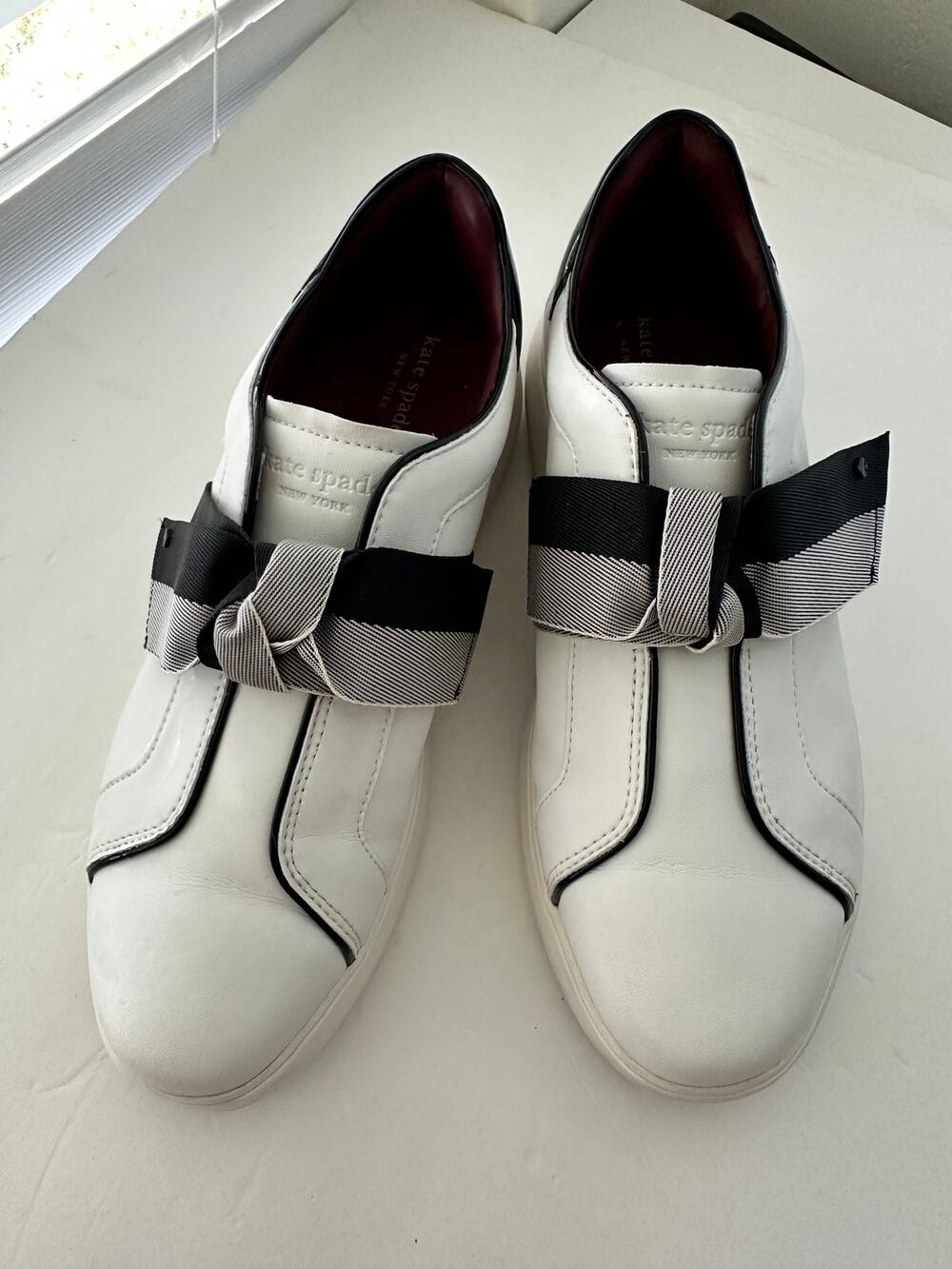 Kate Spade Lexi White Leather Bow Slip-On Sneakers Women’s Size 10B